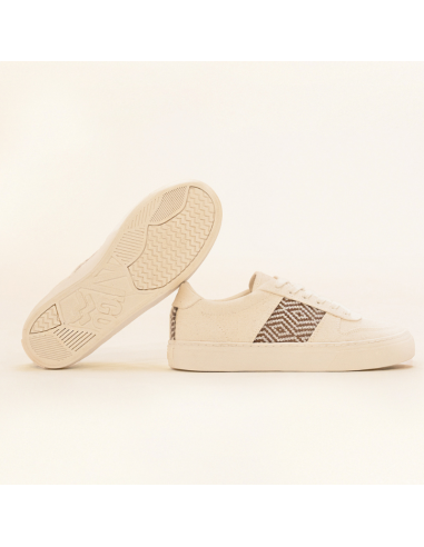 MAI CHAU vegan macchiato