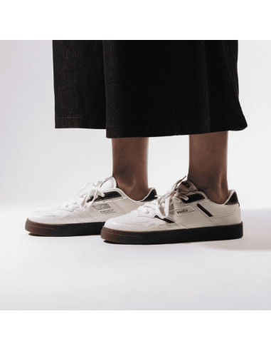 MOEA GEN9 corn white & black