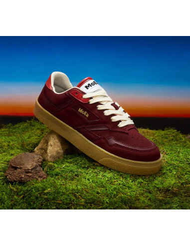 MOEA GEN9 grapes full burgundy